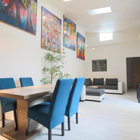 Paris East Side Lodge Pantin Bagian luar foto